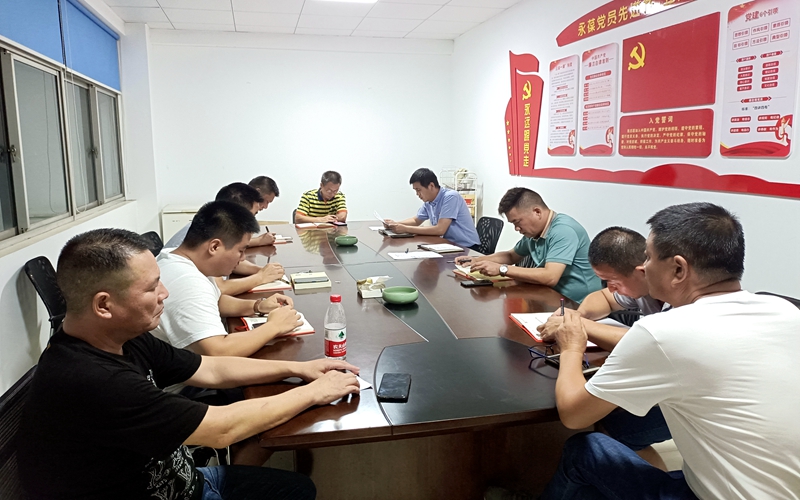 4607d8d341bd6080a4365fbcc6f8ced.jpg 4607d8d341bd6080a4365fbcc6f8ced.jpg